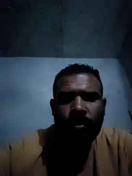 ListedLoin online show from 10/16/25, 05:47