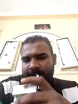 ListedLoin online show from 10/19/25, 07:20