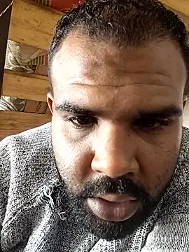 ListedLoin online show from 12/19/25, 10:22