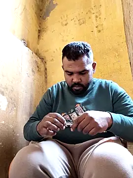 Snapshot of ListedLoin chatting on 03/21/26, 10:20 ListedLoin online show from 03/21/26, 10:20