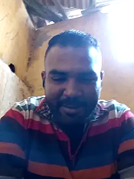 Snapshot of ListedLoin chatting on 04/18/26, 05:00 ListedLoin online show from 04/18/26, 05:00