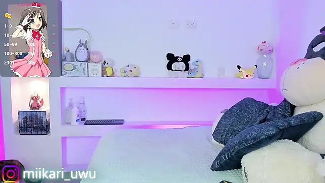 Snapshot of Ahri_Elderwood chatting on 03/15/25, 03:40 Ahri Elderwood online show from 03/15/25, 03:40