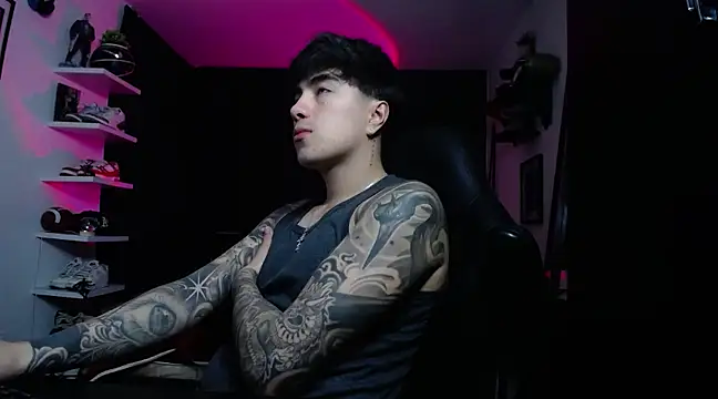 Snapshot of jung_dragon chatting on 12/30/24, 03:47 jung dragon online show from 12/30/24, 03:47