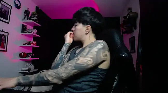 Snapshot of jung_dragon chatting on 01/03/25, 02:54 jung dragon online show from 01/03/25, 02:54