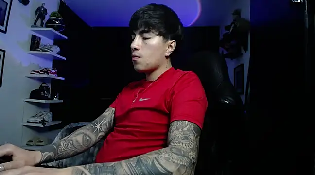 Snapshot of jung_dragon chatting on 01/10/25, 08:18 jung dragon online show from 01/10/25, 08:18