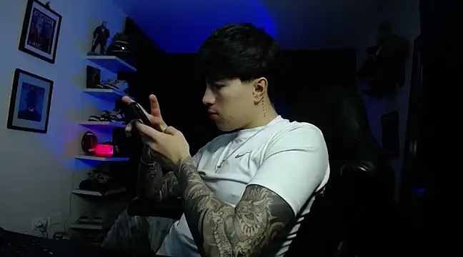 Snapshot of jung_dragon chatting on 01/19/25, 08:18 jung dragon online show from 01/19/25, 08:18