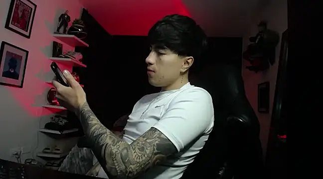 Snapshot of jung_dragon chatting on 01/19/25, 11:23 jung dragon online show from 01/19/25, 11:23