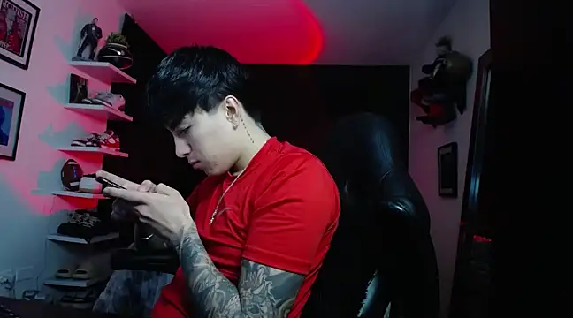 Snapshot of jung_dragon chatting on 01/21/25, 07:37 jung dragon online show from 01/21/25, 07:37