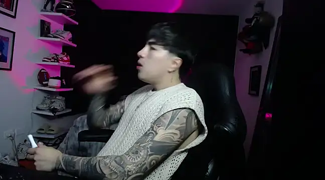 Snapshot of jung_dragon chatting on 01/23/25, 09:18 jung dragon online show from 01/23/25, 09:18