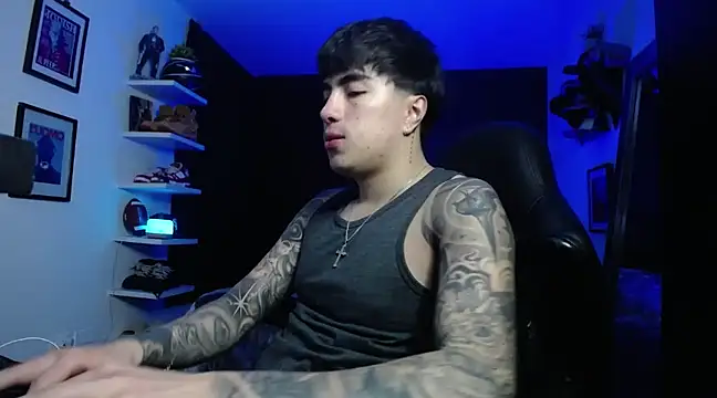 Snapshot of jung_dragon chatting on 02/14/25, 05:41 jung dragon online show from 02/14/25, 05:41