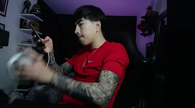 Snapshot of jung_dragon chatting on 02/20/25, 05:33 jung dragon online show from 02/20/25, 05:33