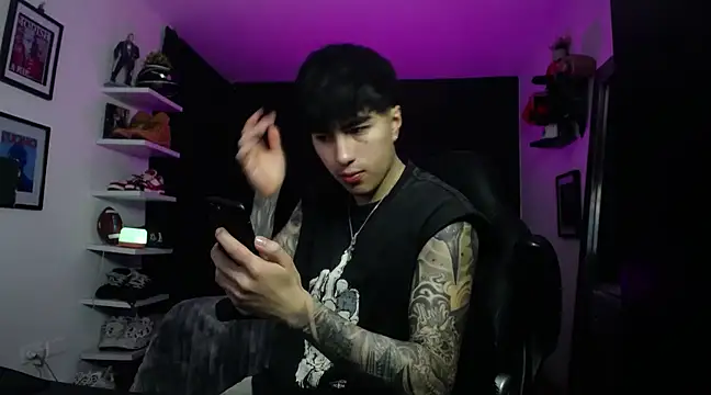 Snapshot of jung_dragon chatting on 03/10/25, 04:07 jung dragon online show from 03/10/25, 04:07