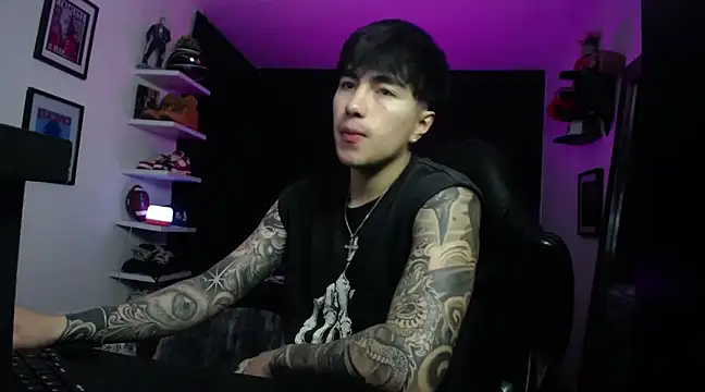 Snapshot of jung_dragon chatting on 03/10/25, 07:10 jung dragon online show from 03/10/25, 07:10