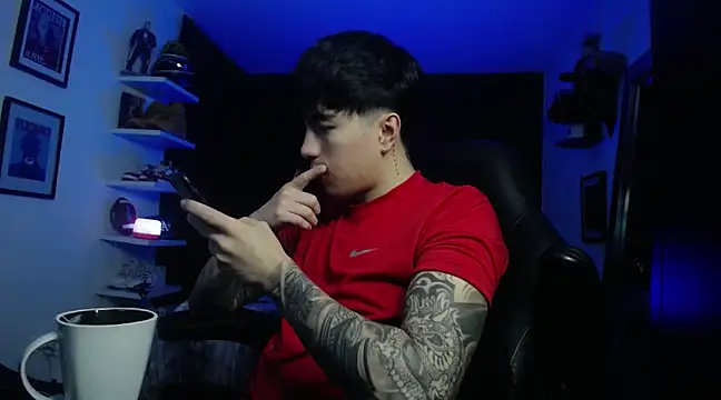 Snapshot of jung_dragon chatting on 03/19/25, 05:30 jung dragon online show from 03/19/25, 05:30