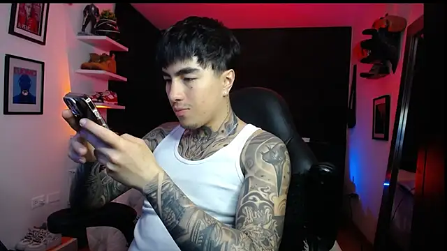 Snapshot of jung_dragon chatting on 09/30/25, 03:33 jung dragon online show from 09/30/25, 03:33