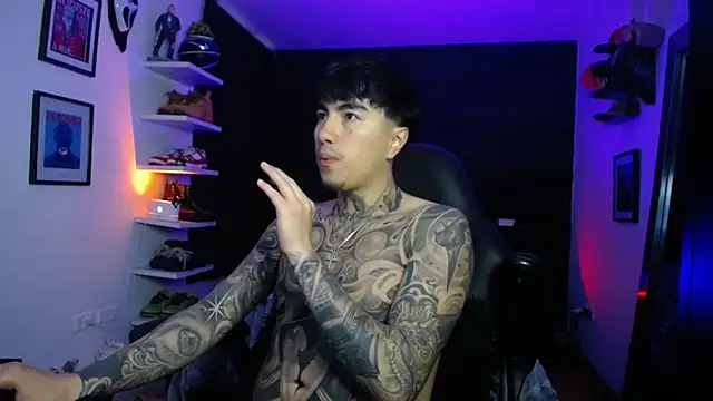 Snapshot of jung_dragon chatting on 11/07/25, 01:55 jung dragon online show from 11/07/25, 01:55