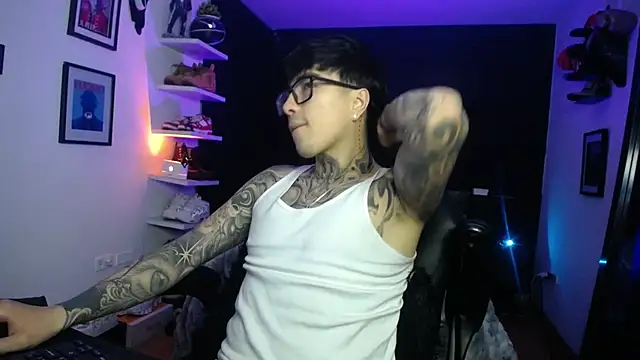 Snapshot of jung_dragon chatting on 11/16/25, 03:34 jung dragon online show from 11/16/25, 03:34