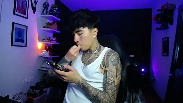 Snapshot of jung_dragon chatting on 12/01/25, 11:21 jung dragon online show from 12/01/25, 11:21