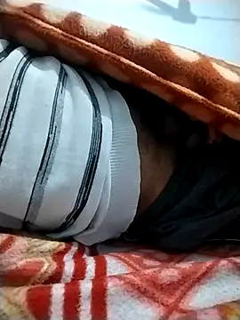 myhot1551 online show from 02/15/25, 05:17