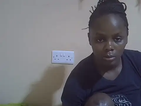 HOT-JAZMINE online show from 12/14/25, 09:03