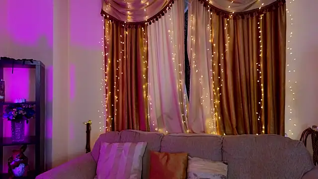 Snapshot of JessicaCartier chatting on 02/03/26, 04:32 JessicaCartier online show from 02/03/26, 04:32