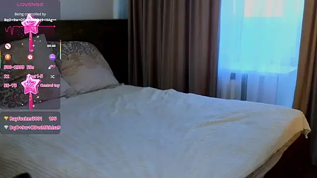 Snapshot of JessicaCartier chatting on 02/20/26, 06:26 JessicaCartier online show from 02/20/26, 06:26