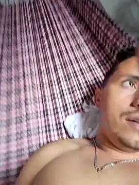 luissilva0071 online show from 03/14/25, 04:09