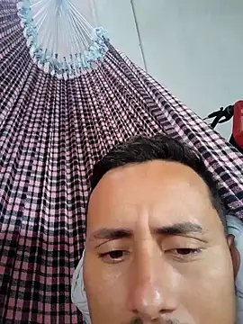 luissilva0071 online show from 03/15/25, 05:04