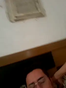 luissilva0071 online show from 09/25/25, 11:36