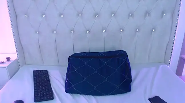 Abril Squirt online show from 03/02/25, 11:50