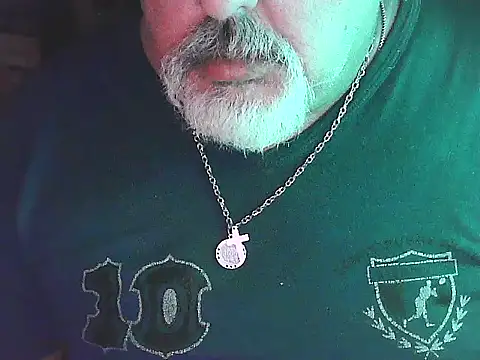 Snapshot of cashot58 chatting on 03/21/26, 11:04 cashot58 online show from 03/21/26, 11:04