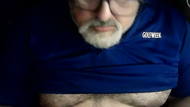 Snapshot of cashot58 chatting on 04/01/26, 03:31 cashot58 online show from 04/01/26, 03:31