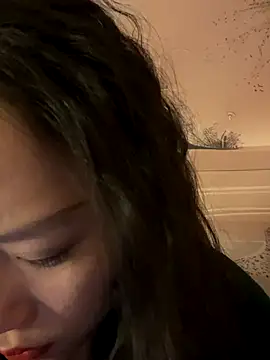 Eliza-E online show from 01/07/26, 02:08