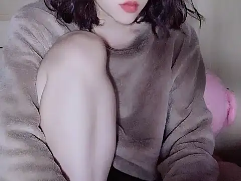 Snapshot of Pink_cream chatting on 01/08/25, 10:37 Pink cream online show from 01/08/25, 10:37