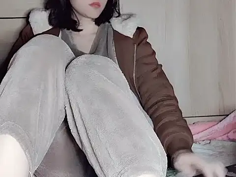 Snapshot of Pink_cream chatting on 02/07/25, 03:52 Pink cream online show from 02/07/25, 03:52