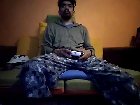Snapshot of Angel_Coronel chatting on 02/19/25, 03:39 Angel Coronel online show from 02/19/25, 03:39