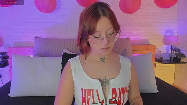 sofi bakerr online show from 03/11/25, 11:33