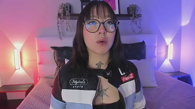 sofi bakerr online show from 04/16/26, 11:33