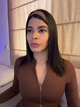 Snapshot of DaryRos chatting on 01/09/26, 10:33 DaryRos online show from 01/09/26, 10:33