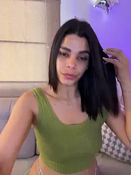 Snapshot of DaryRos chatting on 02/05/26, 11:59 DaryRos online show from 02/05/26, 11:59