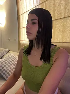 Snapshot of DaryRos chatting on 02/22/26, 08:40 DaryRos online show from 02/22/26, 08:40