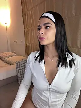 Snapshot of DaryRos chatting on 03/10/26, 11:10 DaryRos online show from 03/10/26, 11:10