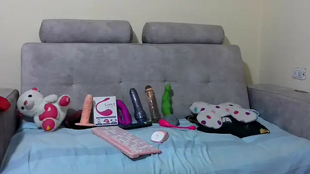 Snapshot of PenelopeHot_91 chatting on 10/01/25, 06:47 PenelopeHot 91 online show from 10/01/25, 06:47