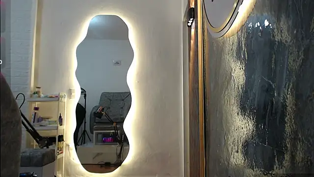 Snapshot of salome__lopez_ chatting on 12/03/25, 03:43 salome lopez online show from 12/03/25, 03:43