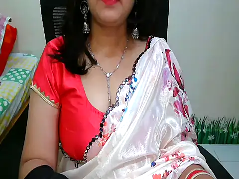 Inviting Aanya online show from 10/18/25, 04:04