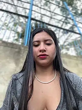 Snapshot of VAL_PRINCESS chatting on 12/19/24, 12:34 VAL PRINCESS online show from 12/19/24, 12:34