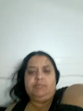 sarahhh1987 online show from 11/13/25, 07:02