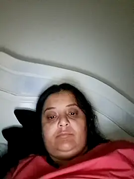 sarahhh1987 online show from 11/19/25, 06:30