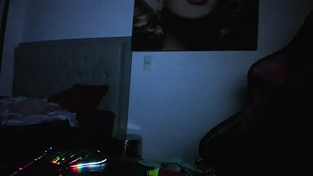 Snapshot of guy_master chatting on 12/06/24, 10:38 guy master online show from 12/06/24, 10:38