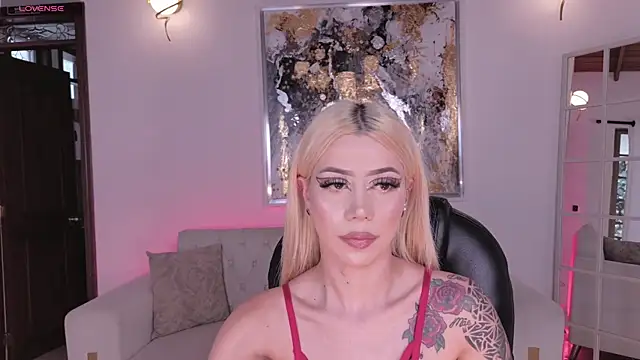 HannaConnor  online show from 05/20/26, 08:37
